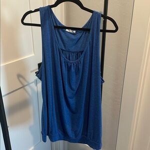 Beyove Blue loose fit yoga tank